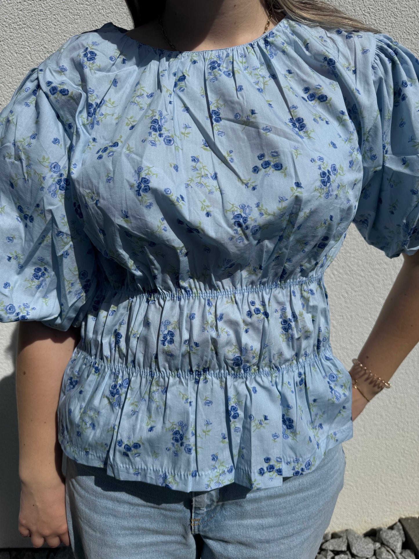 Bluse mit Ballonärmeln Blumenmuster blau
