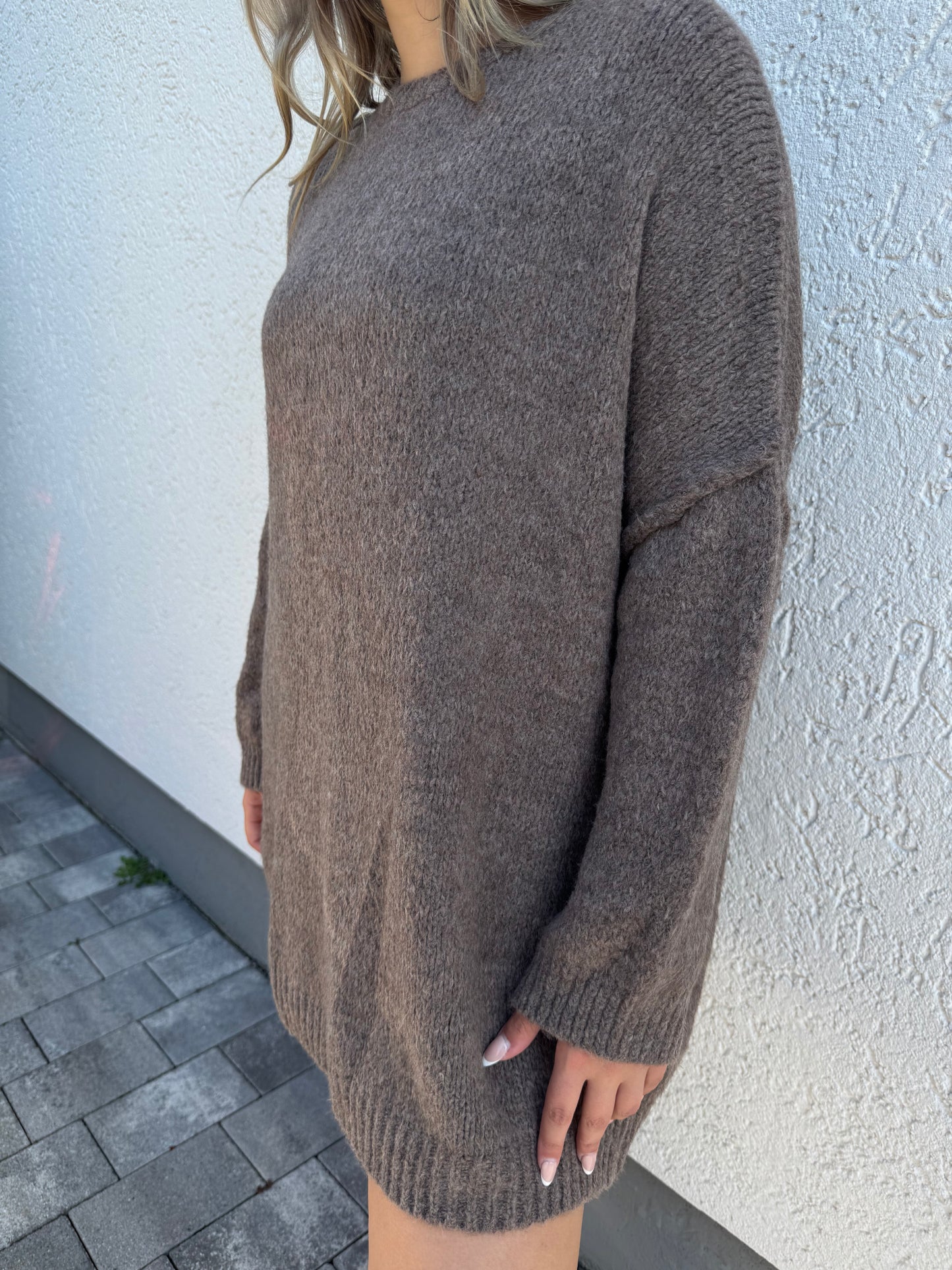 kuscheliges Strickkleid braun