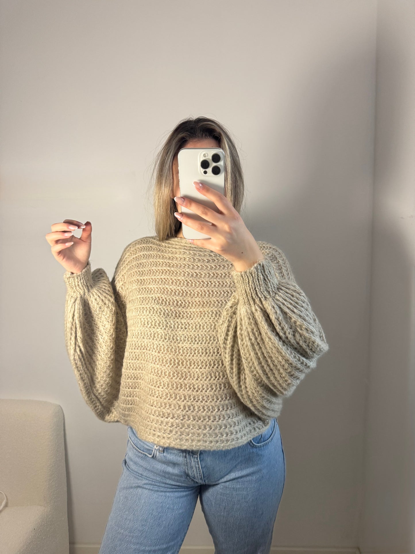 Wendbarer Knotenpullover beige