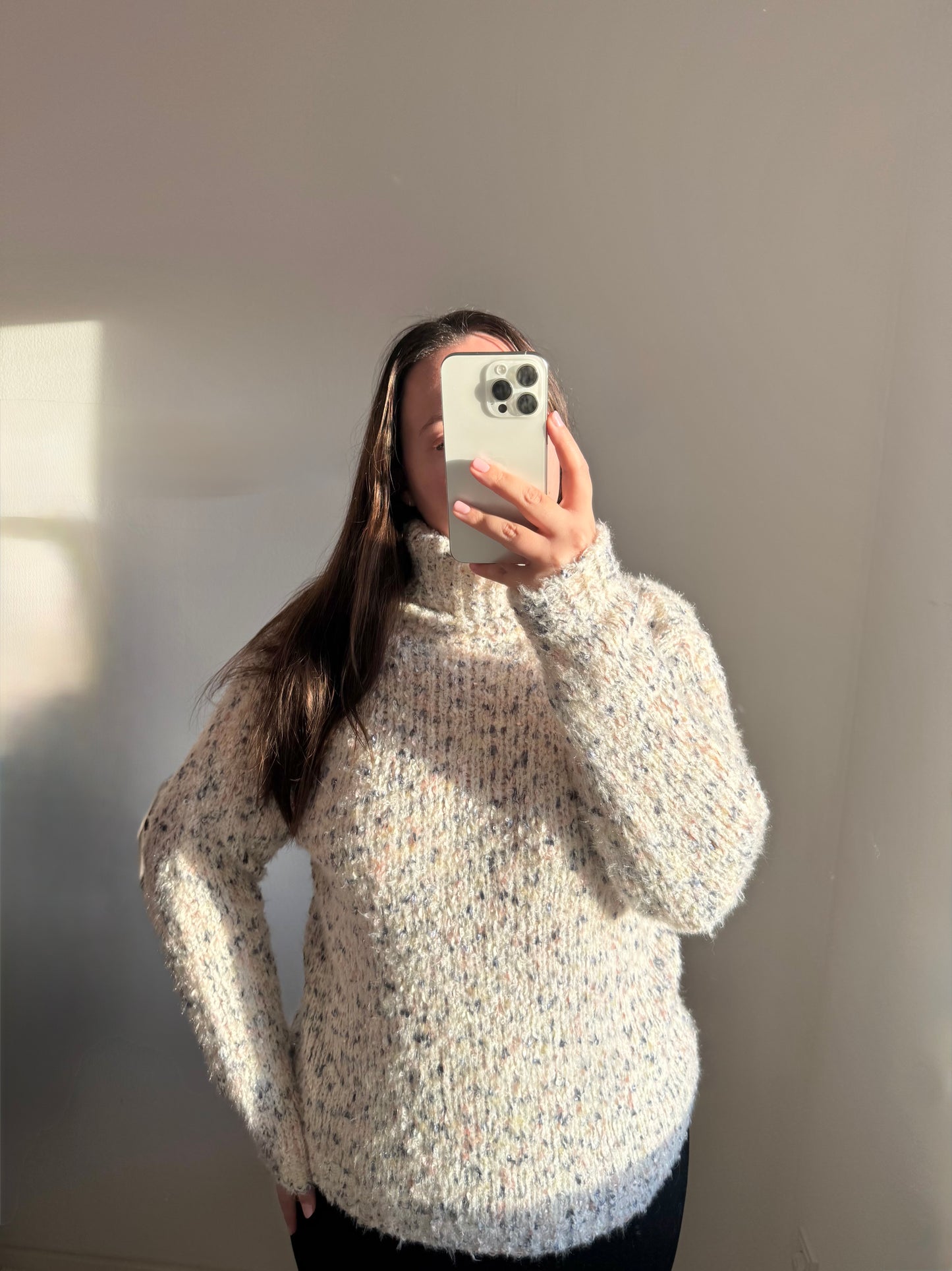 Gestrickter Rollkragenpullover