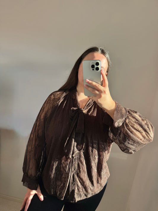 Spitzenbluse braun