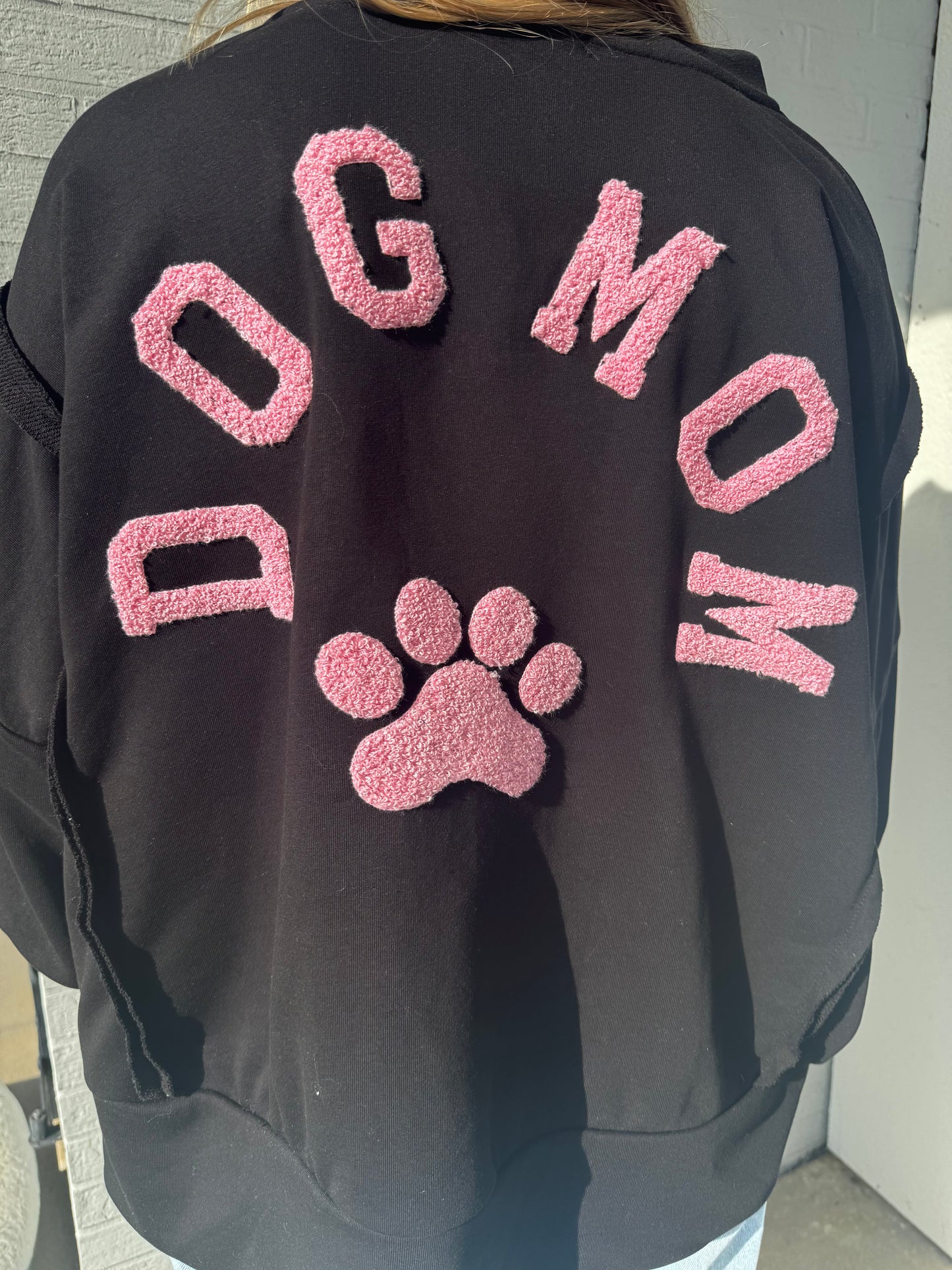 Sweatshirt DOG MUM schwarz