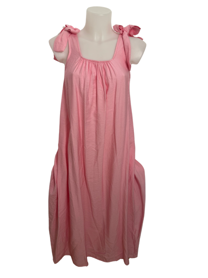 Rosa Kleid mit Schleifen