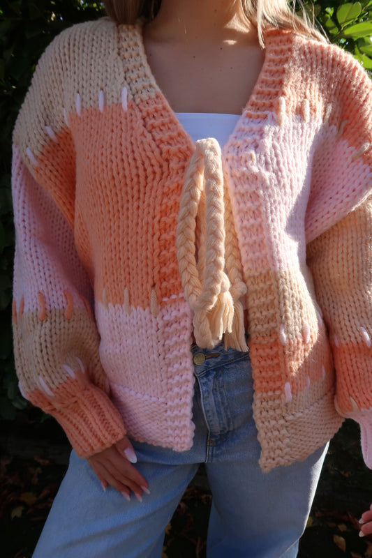 Grobstrick Cardigan mit geflochtener Schleife