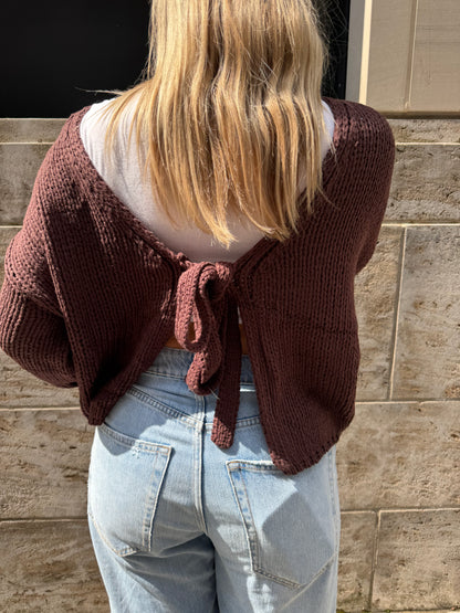 Strickjacke mit Knoten braun