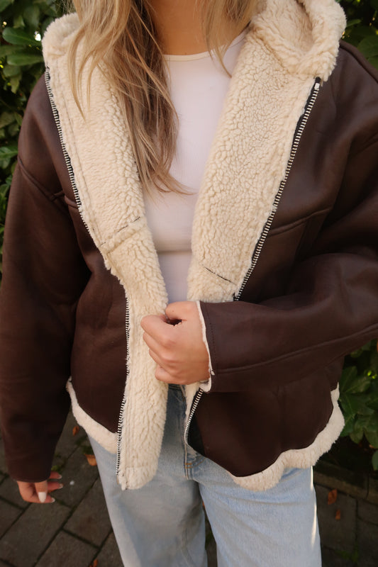 Teddy Lederjacke mit Kapuze