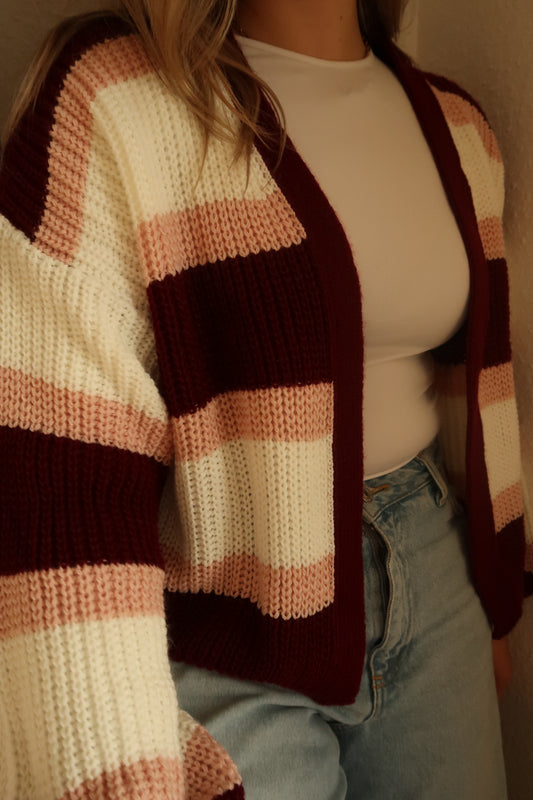 Strickjacke Aurora bordeaux