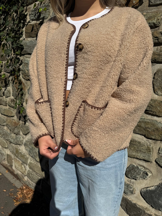 Teddyjacke beige mit Nähten