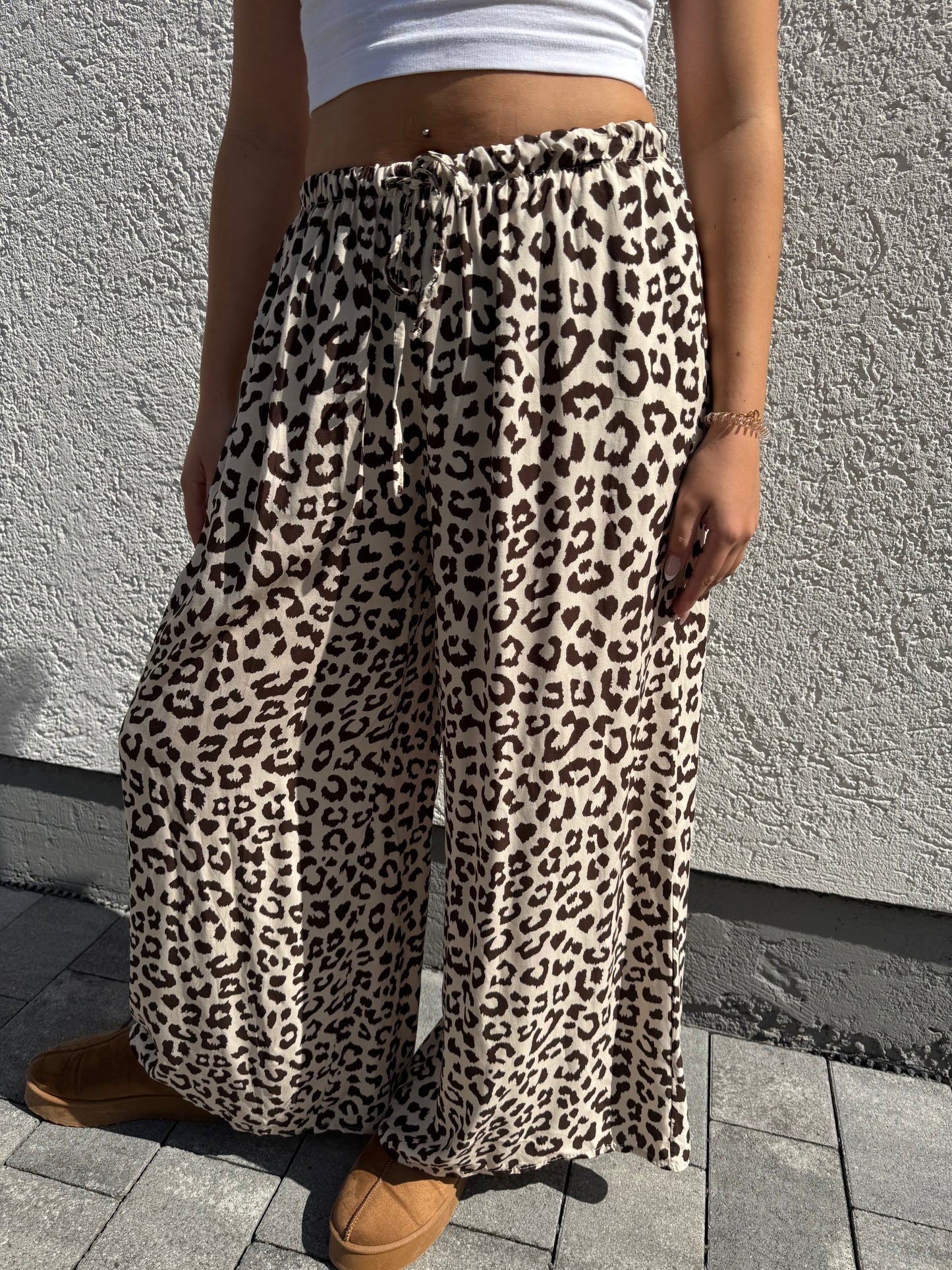 Lockere Leo Hose creme