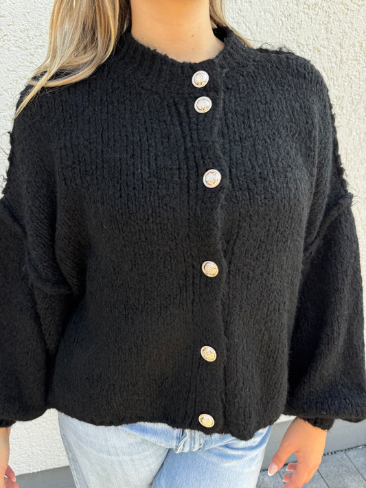 kuschelige Strickjacke schwarz kurz