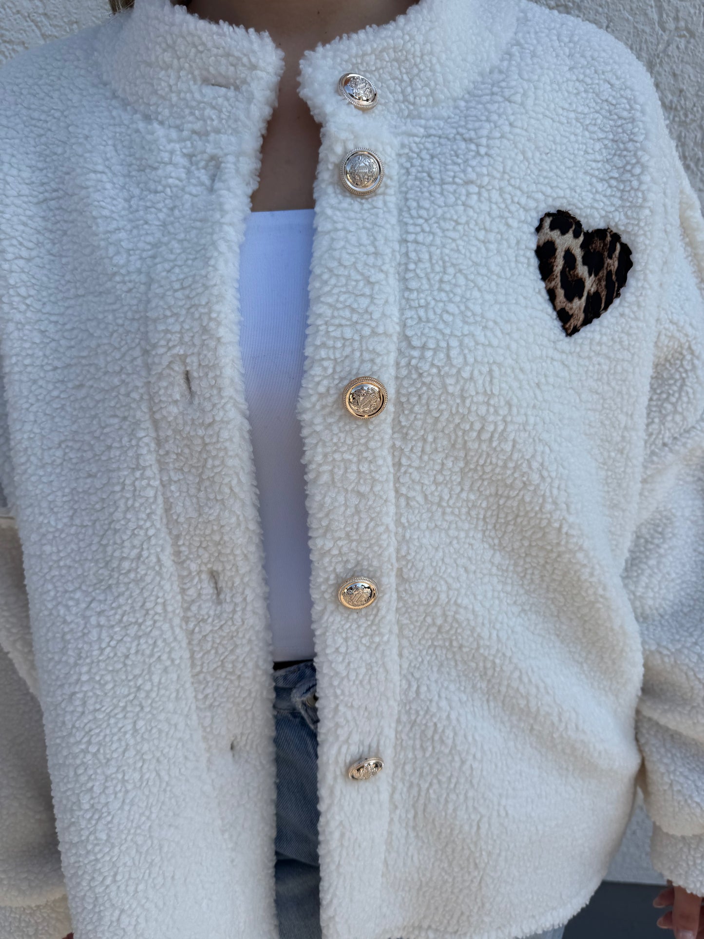 Teddyjacke mit Herz creme